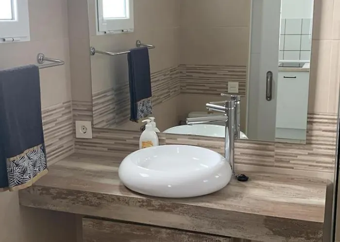 Mimosas Apartament *